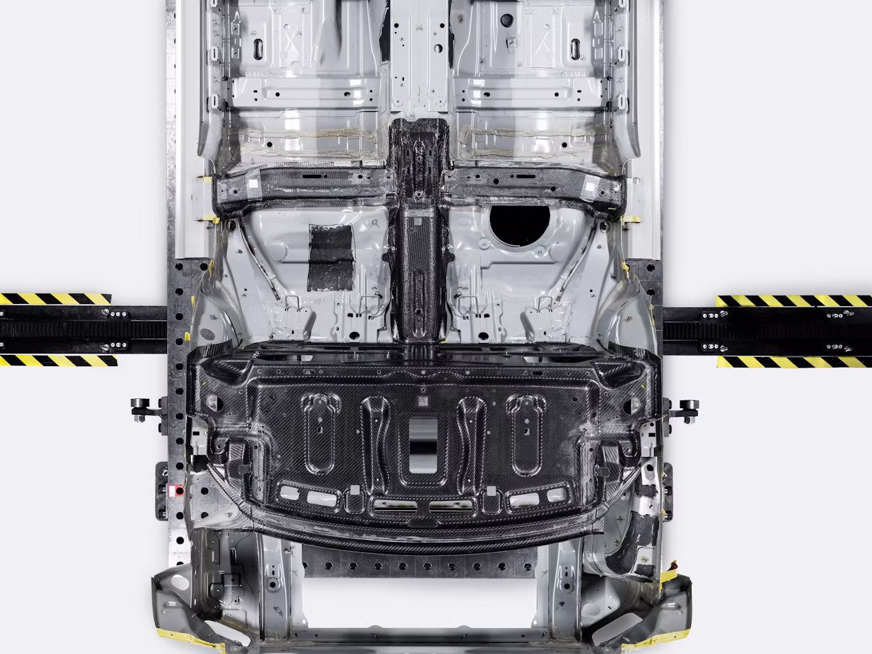 A Polestar 1 without chassi