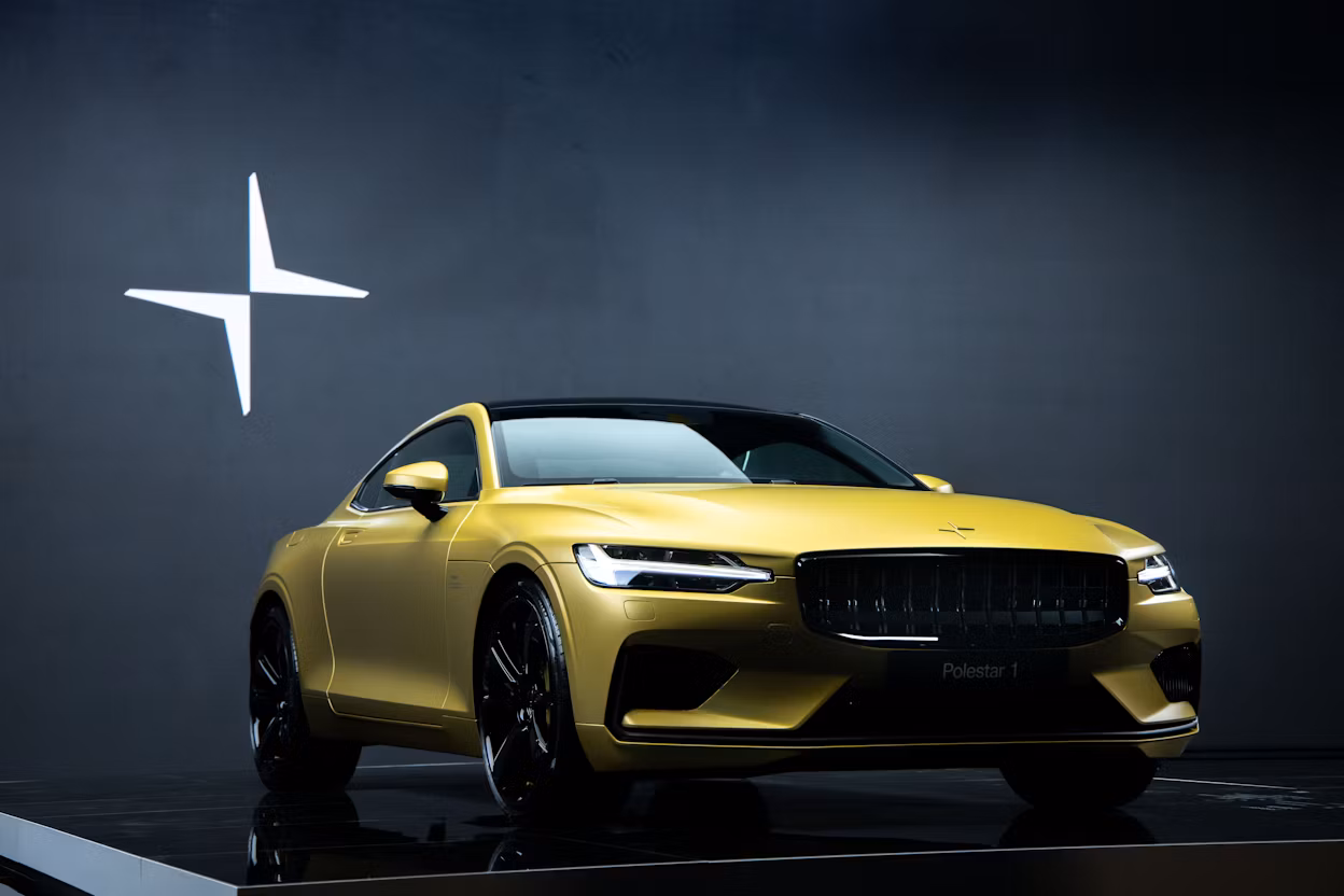 Polestar 2 Gold