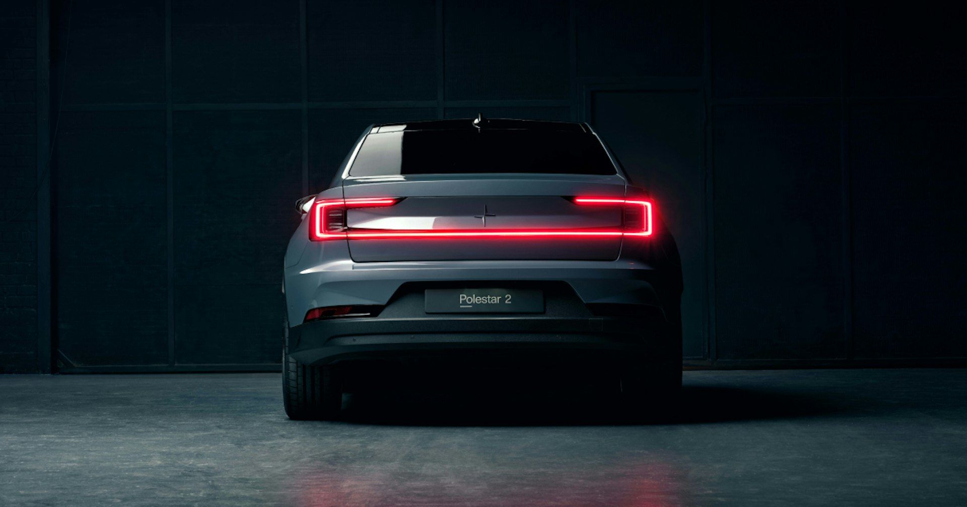 Pure progressive performance | Polestar