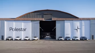 Polestar 3 and Polestar 4 in front of the Barker Hangar at Polestar Day.