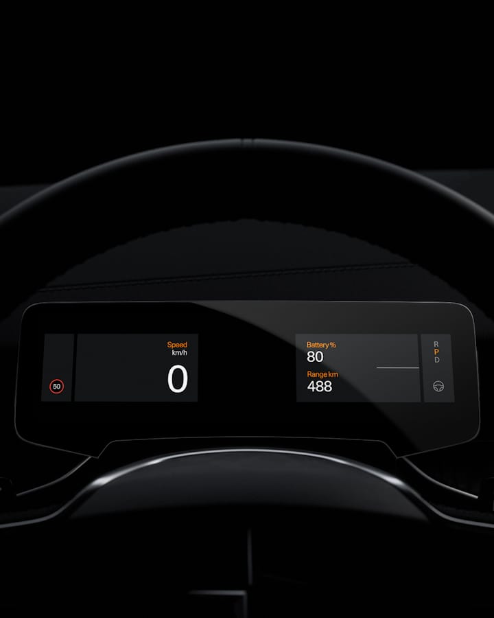 Dashboard showing only speed and battery status.