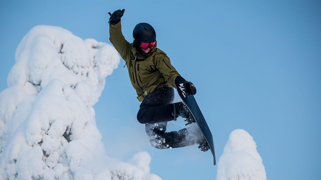 Antti Autti snowboarding.