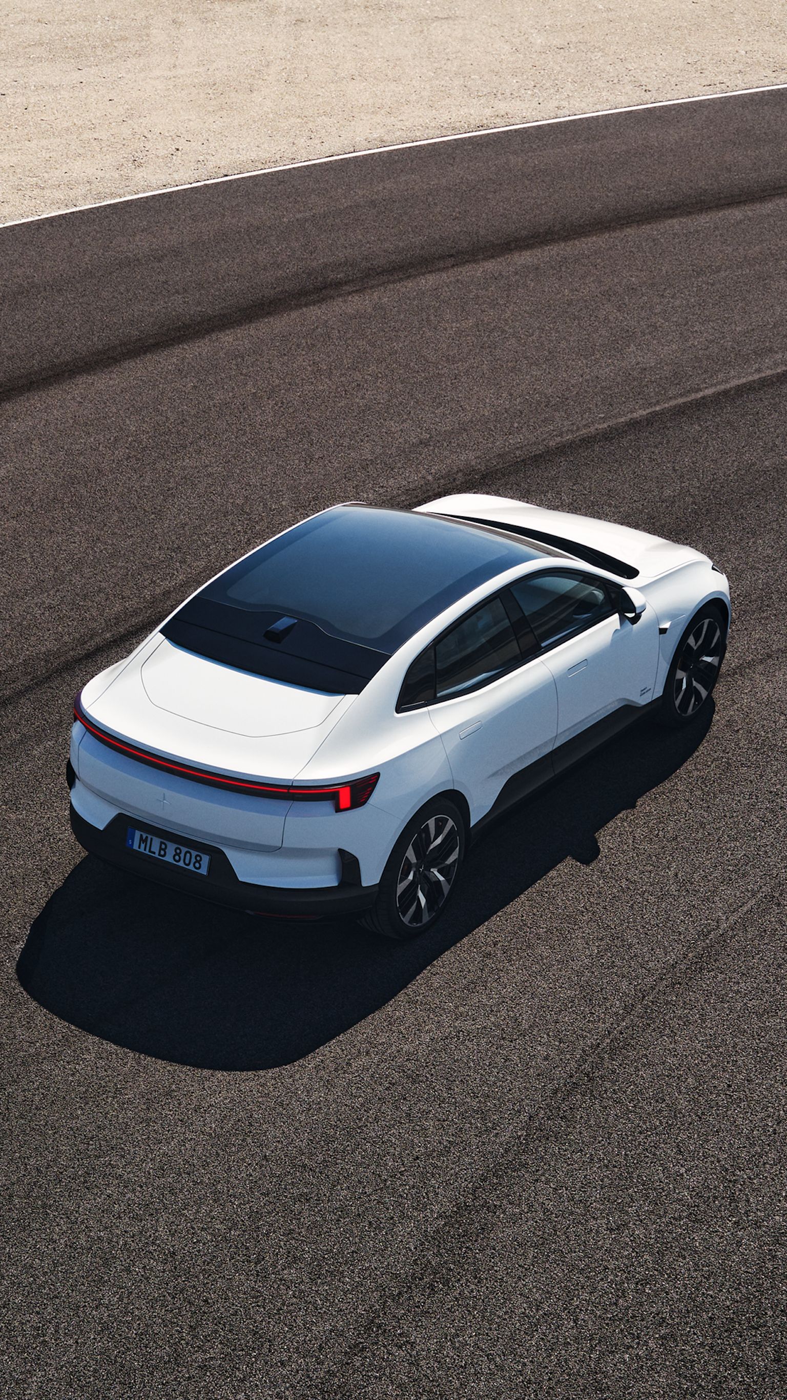 Polestar 4 side and rear view