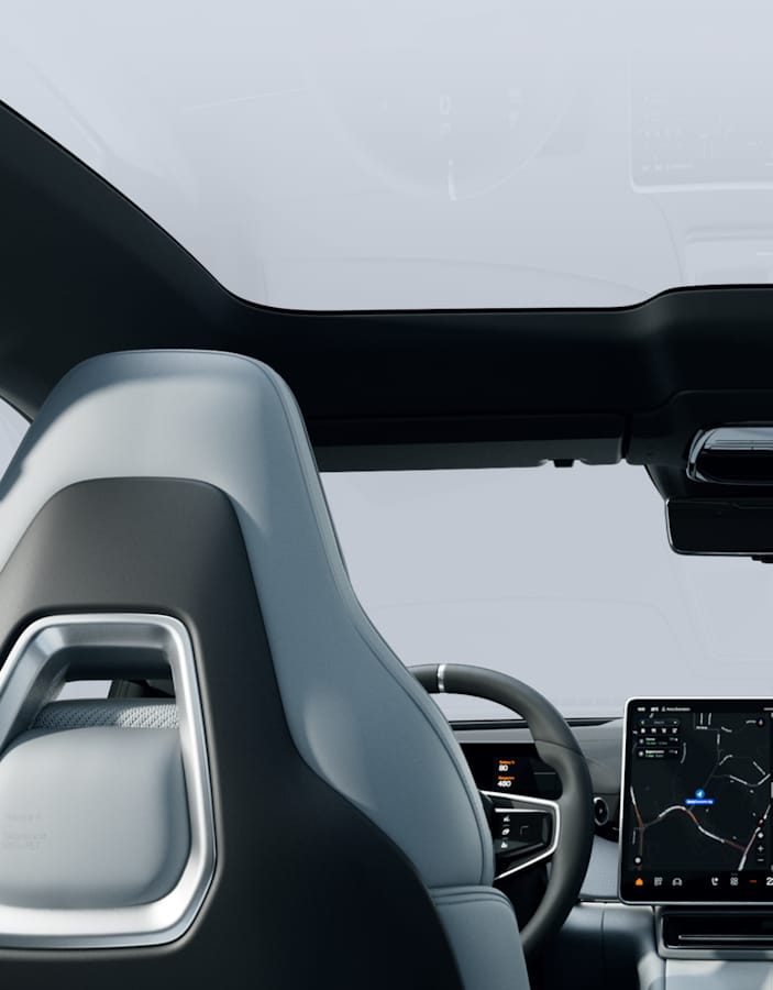 Polestar 4 interior with panoramic roof