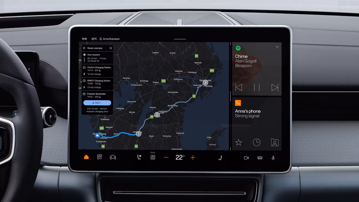 Geïntegreerde versie van Google Maps in Polestar 4 op middelste display