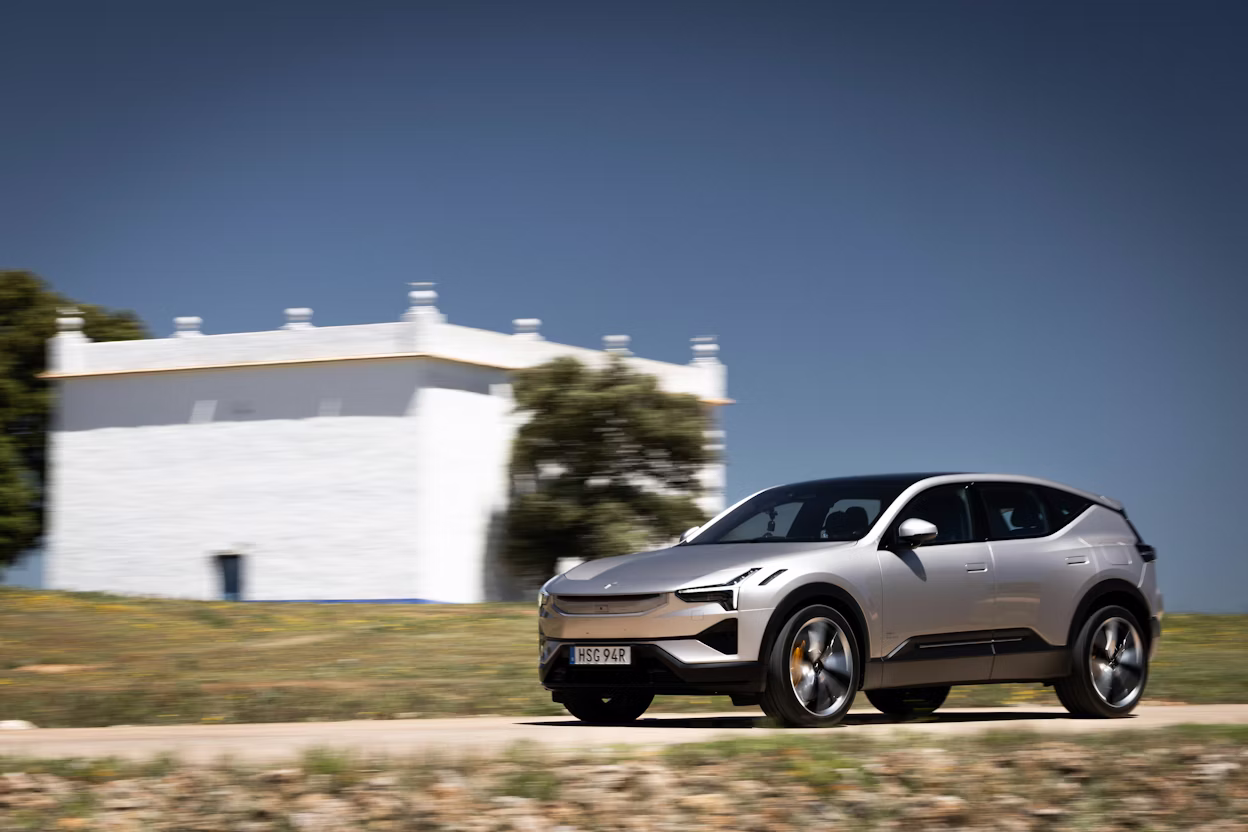 Elektrische auto Polestar 3 in de kleur Jupiter