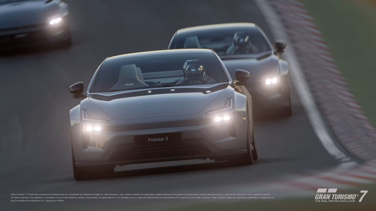 Two Polestar 5s in Gran Turismo 7 game