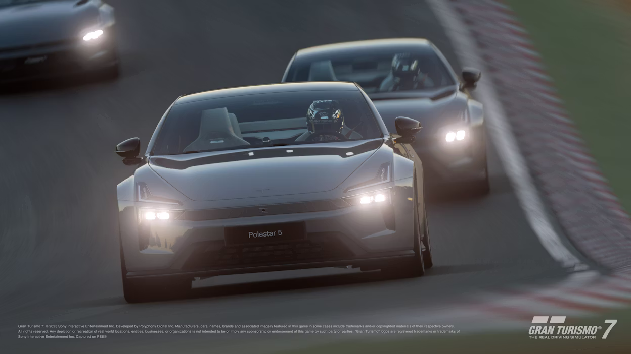 Two Polestar 5s in Gran Turismo 7 game