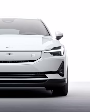 Polestar 2 in Snow en vue frontale