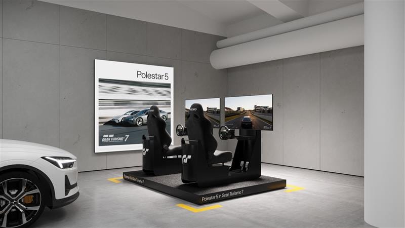 Two Gran Turismo simulators in a Polestar space