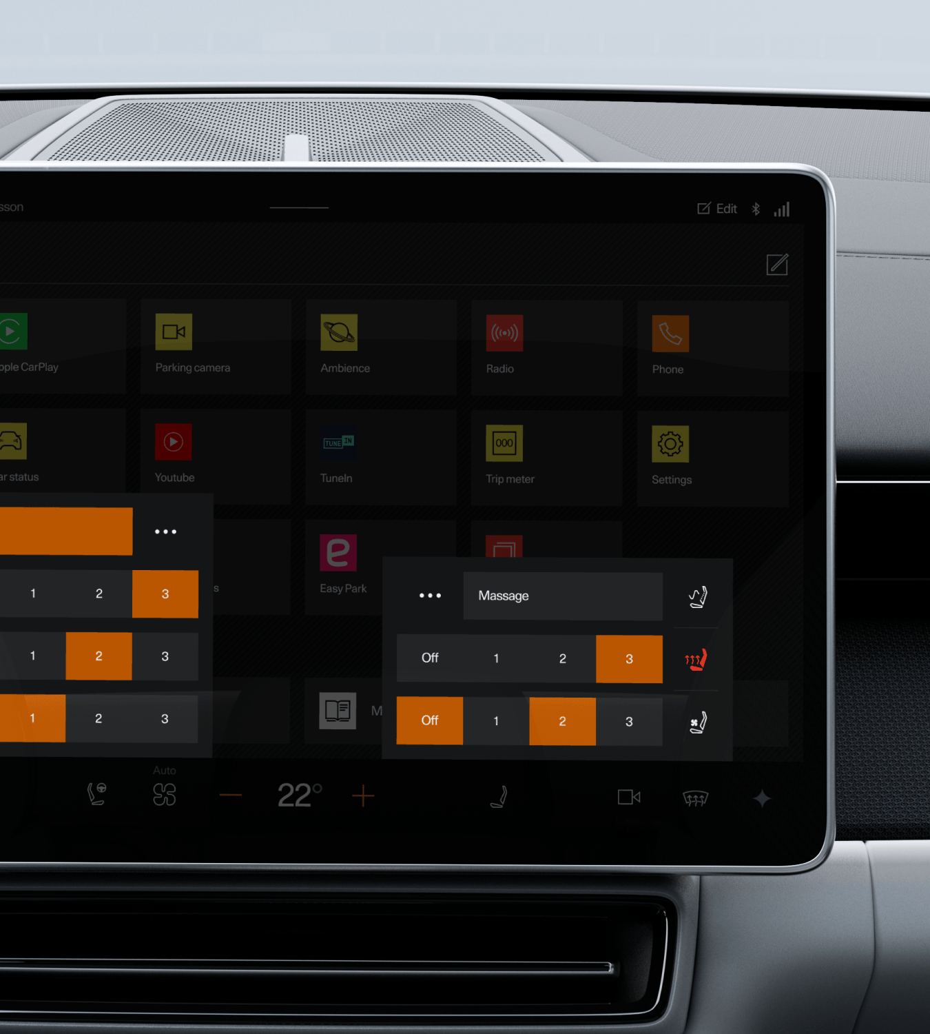 Polestar 4 coupé’s centre display showing the standard front seat heating functionality.