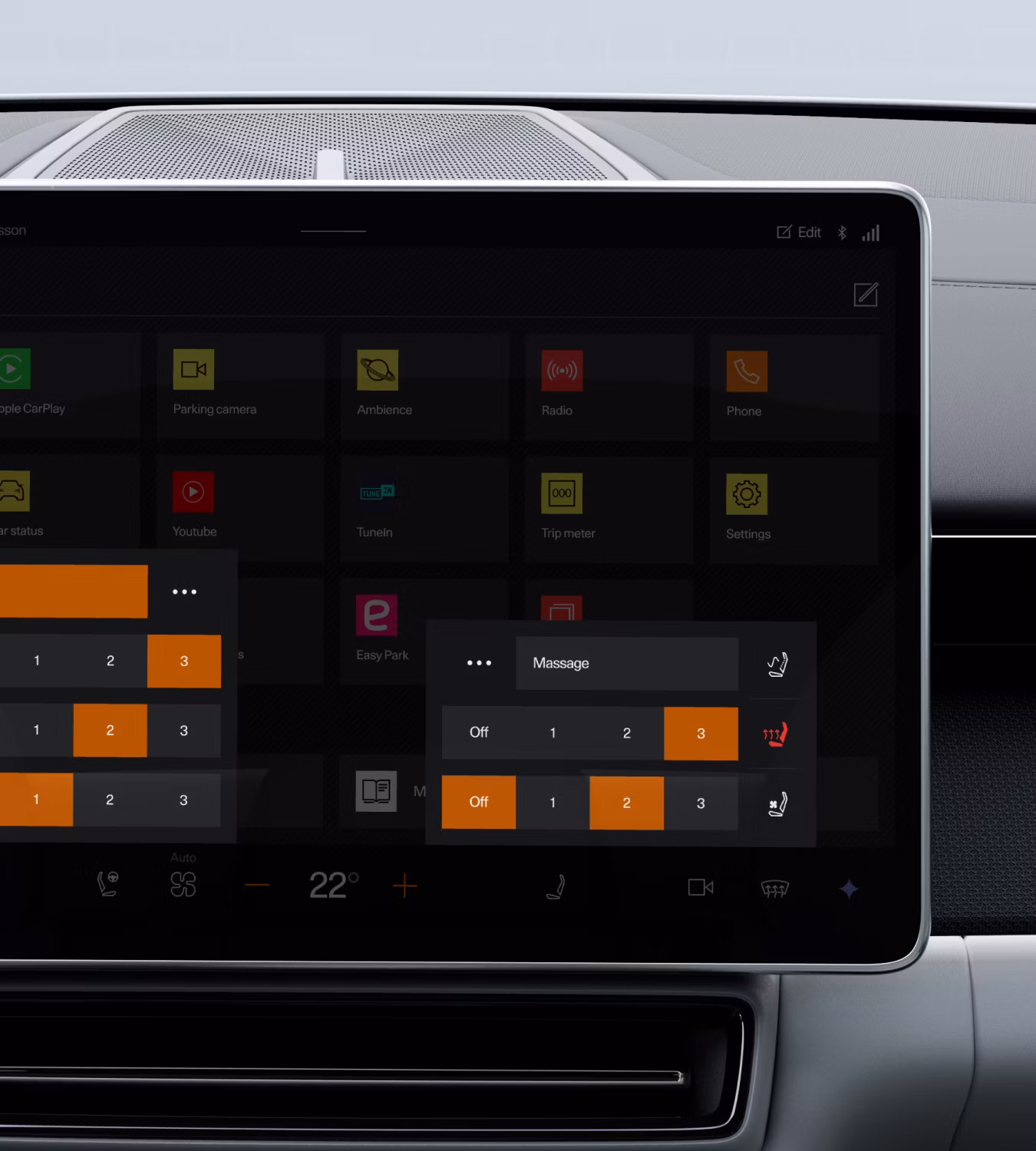 Polestar 4 SUV’s centre display showing the standard front seat heating functionality.