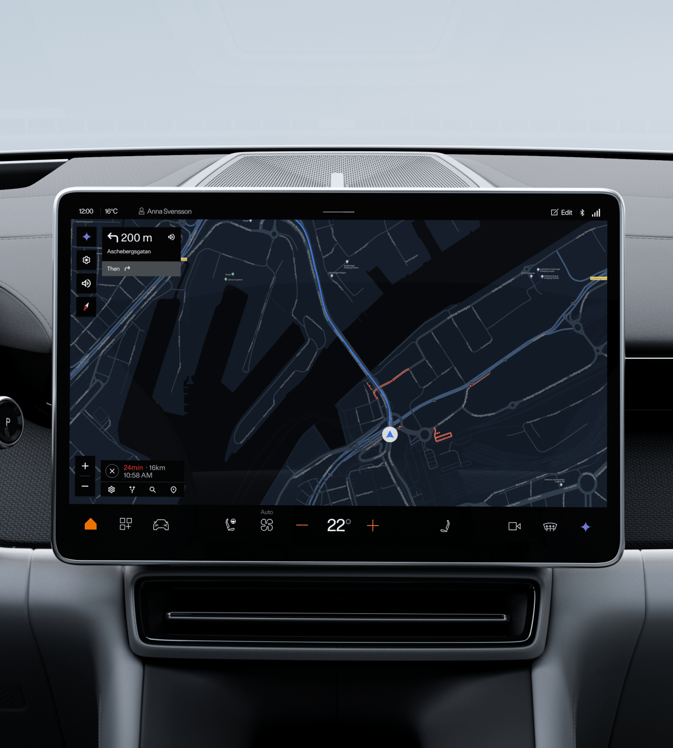 Polestar 4 SUV’s centre display with Google Maps on the screen with an actively displayed route.